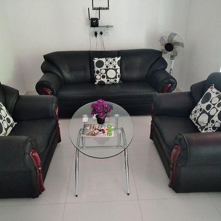 טנגלה Sandhara Home Stay מראה חיצוני תמונה