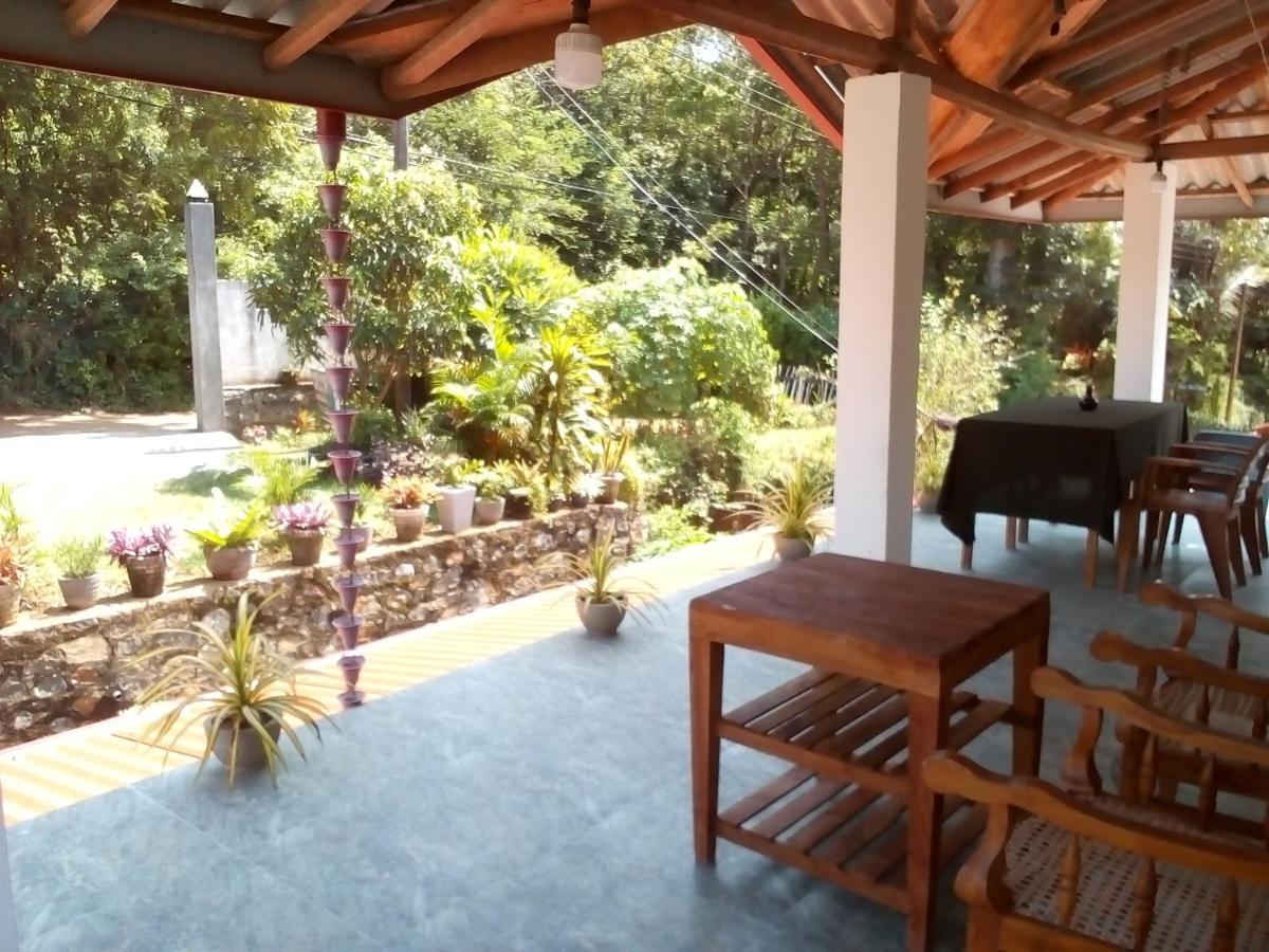 טנגלה Sandhara Home Stay מראה חיצוני תמונה